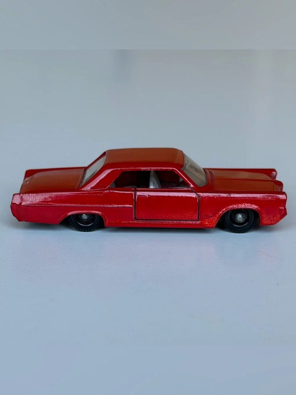 Vintage Lesney Matchbox No. 22 Pontiac Grand Prix GP Sports Coupe Red England